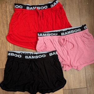 3 paires de shorts bamboo underwear small neuves